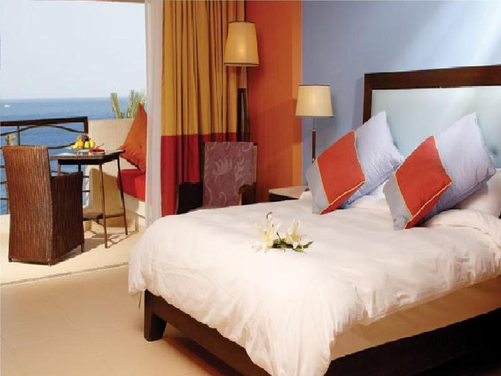 Grand Rotana Resort & Spa Sharm El Sheikk Quarto foto